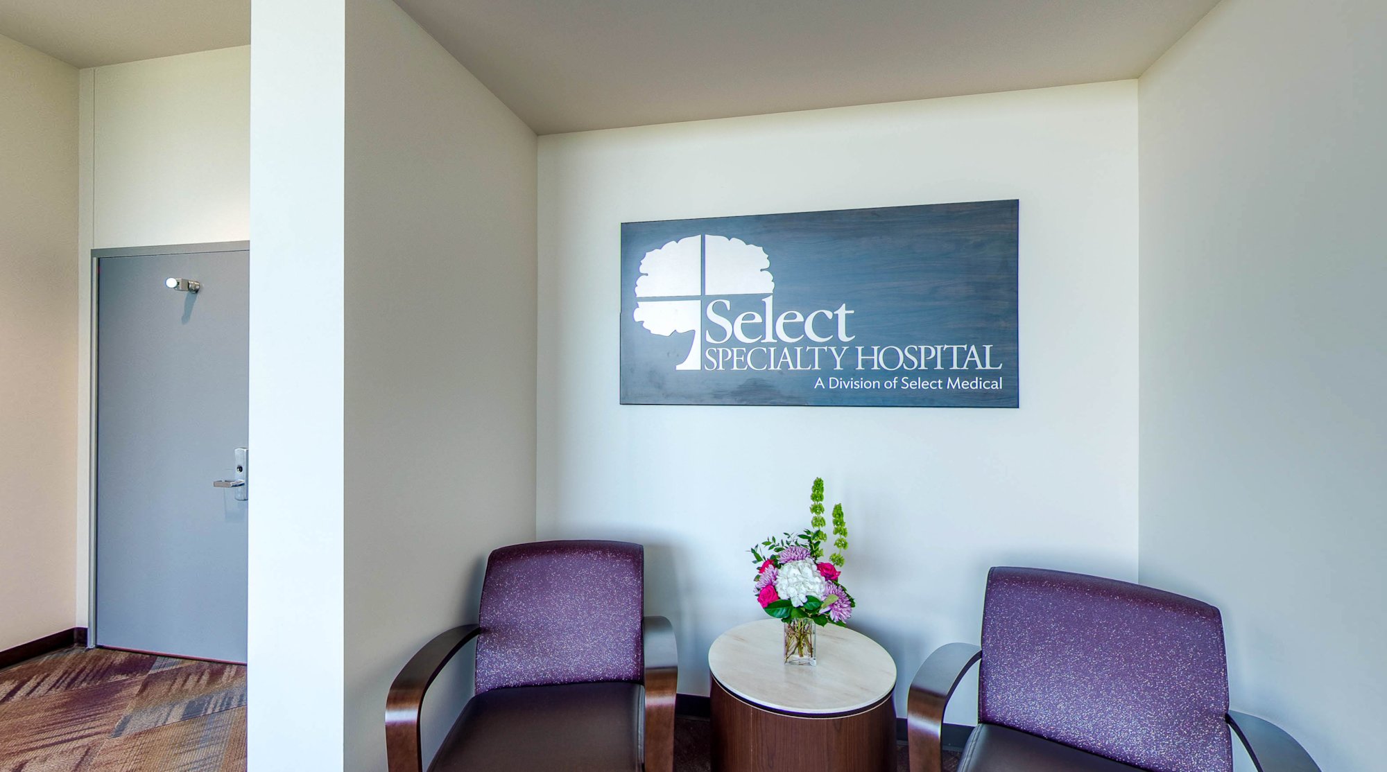 Select Medical Main Lobby