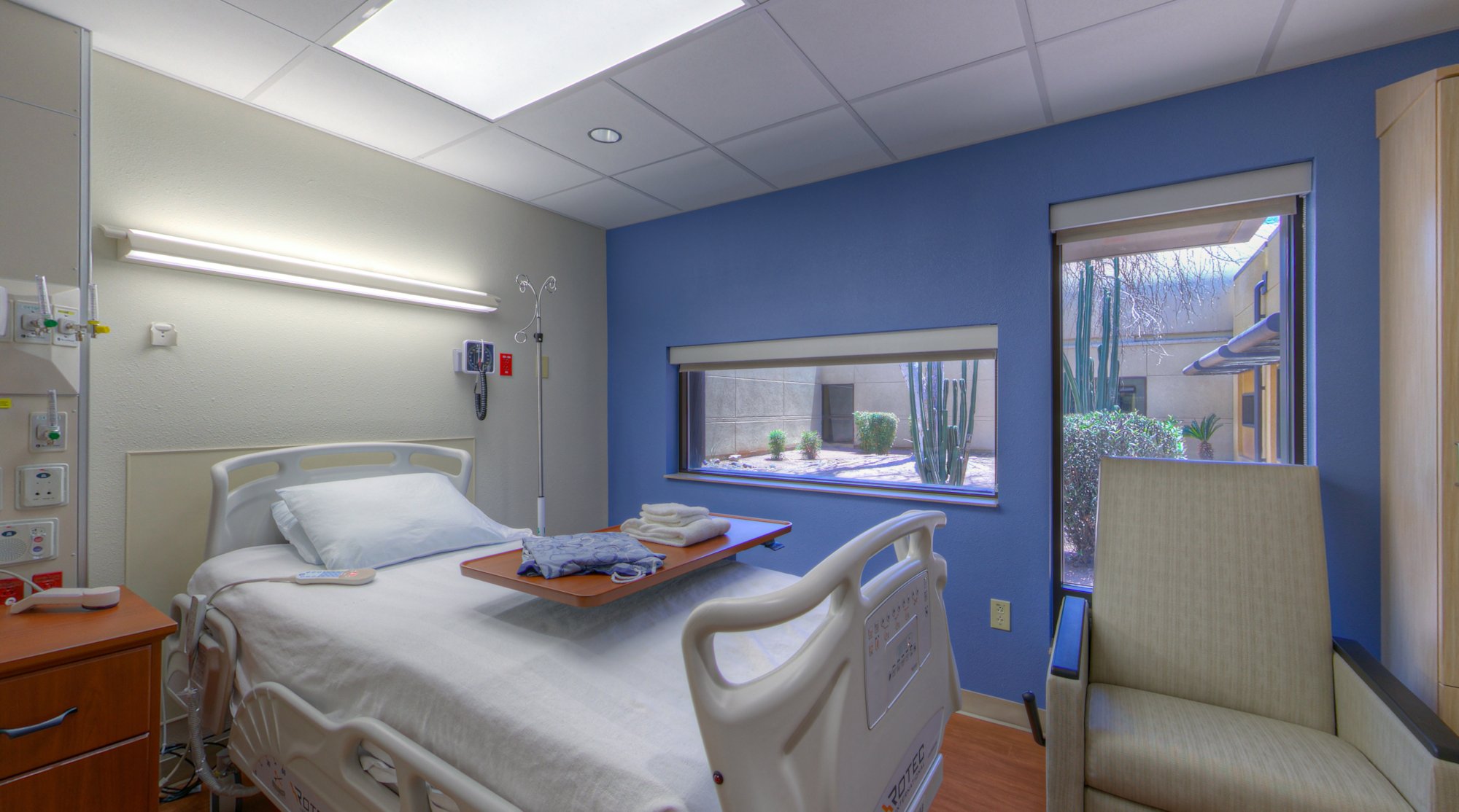 Select Medical Patient Room